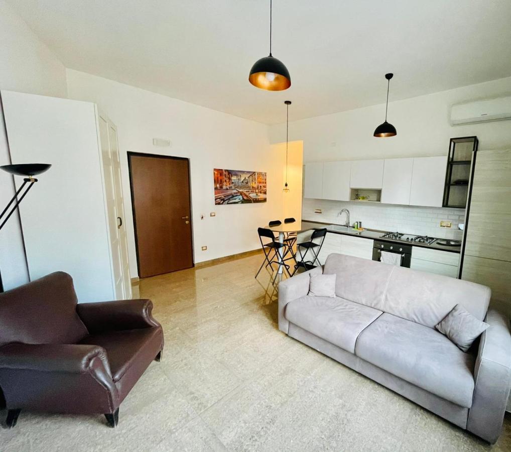 Interno Dieci Roma Exterior foto
